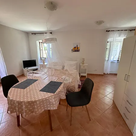 Vila Iva Apartmán *