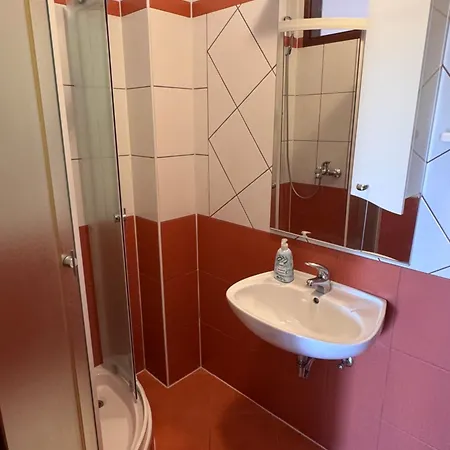 Vila Iva * Krmed