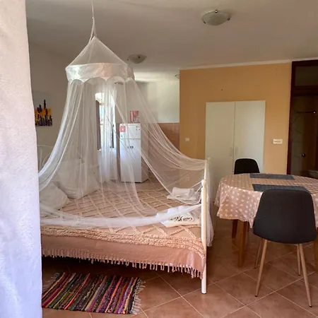 Vila Iva * Krmed