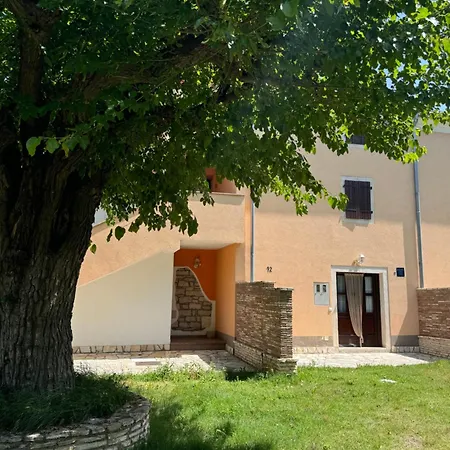 Vila Iva Apartmán *